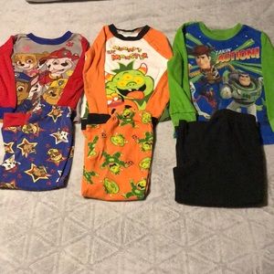 (GIFTED) 4T Boy Pajama Bundle.
